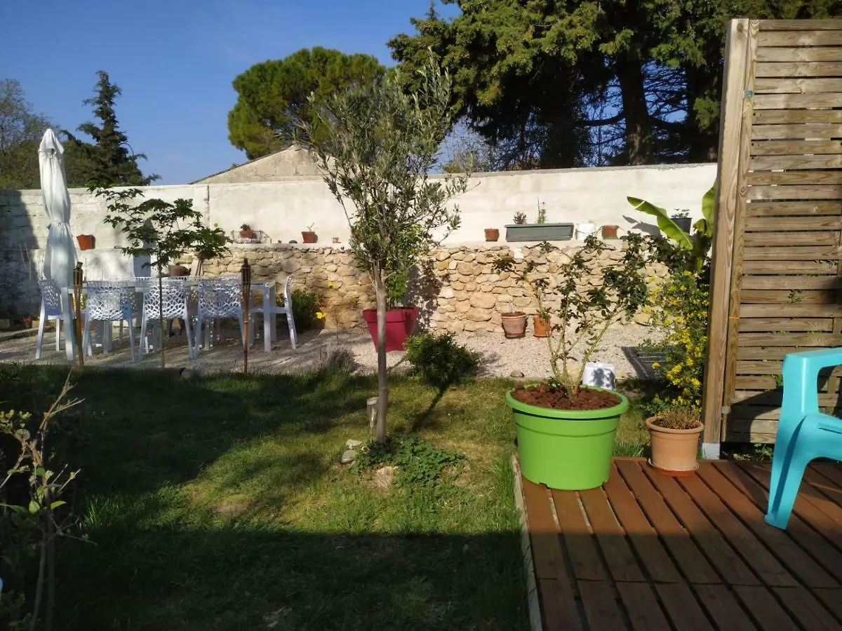 David Guesthouse Sérignan-du-Comtat 0*,  France